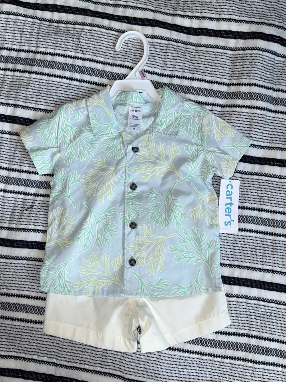 Carters baby boy outfit NWT matching set